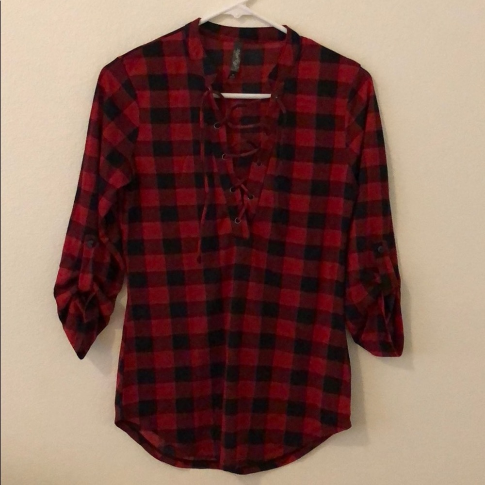 Red and black checkered v neck